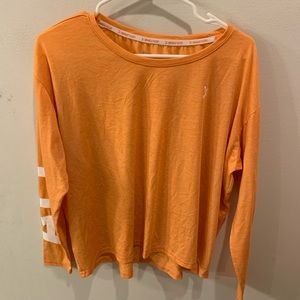 Orangetheory Fitness All Out Long Sleeve crop top.  Size XL